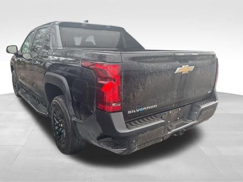 Used 2024 Chevrolet Silverado EV W/T image 20