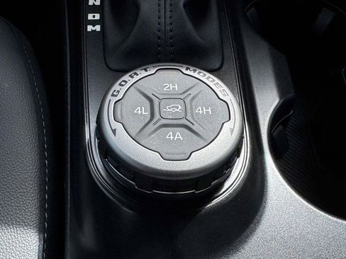 Used 2023 Ford Bronco Outer Banks w/ Sasquatch Package AWD/4WD image 9