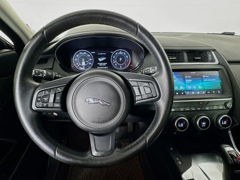 Used 2020 Jaguar E-PACE SE AWD/4WD image 10