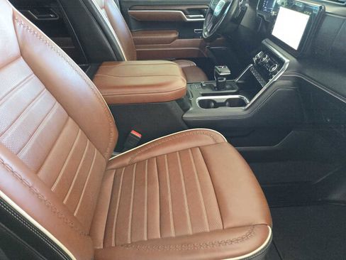 Used 2024 GMC Sierra 1500 Denali Ultimate image 15