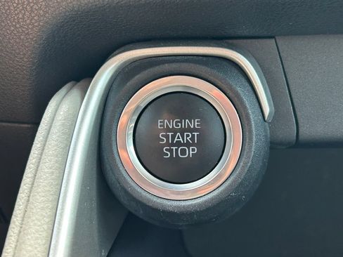 Used 2024 Toyota Grand Highlander AWD image 30
