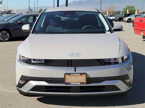 New 2026 Hyundai Ioniq 5 SE image 28