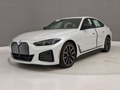 New 2026 BMW i4 eDrive40 w/ M Sport Package image 33