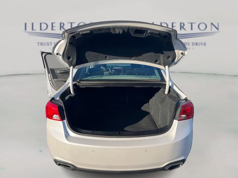 Used 2017 Chevrolet Impala Premier w/ Enhanced Convenience Package image 11