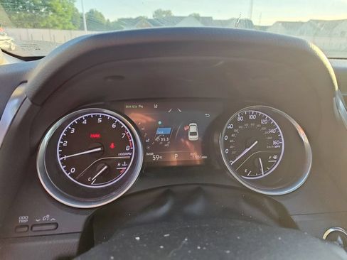 Used 2018 Toyota Camry XLE w/ Audio Package FWD image 10