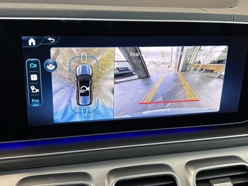 New 2025 Mercedes-Benz GLS 580 4MATIC image 28