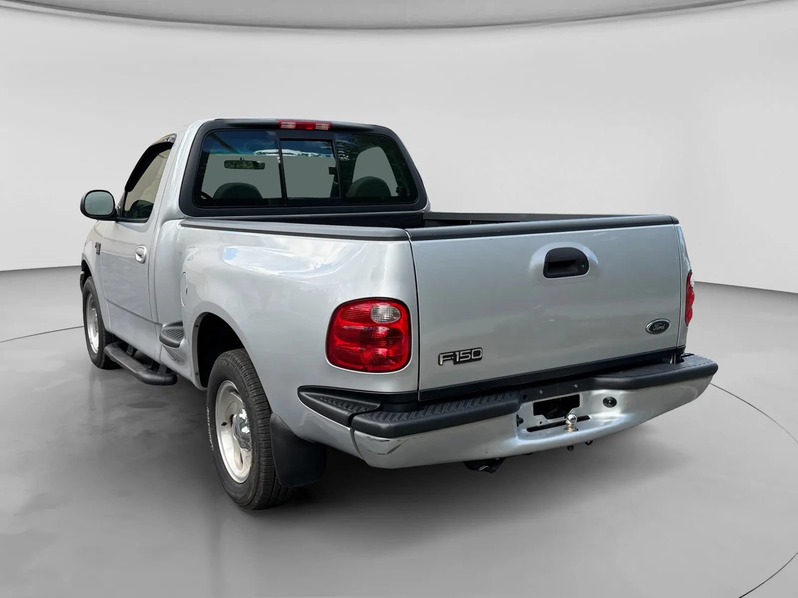 Used 2000 Ford F150 2WD Regular Cab image 3