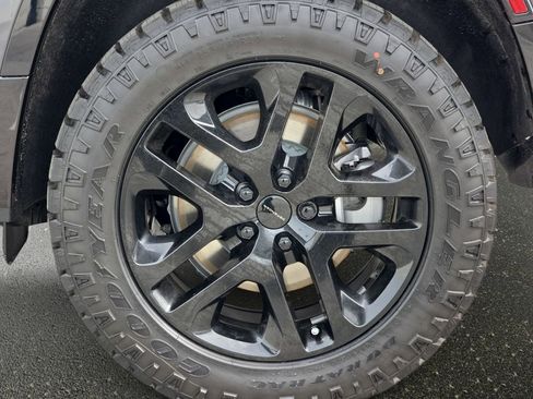 New 2026 Land Rover Defender 130 Outbound image 34