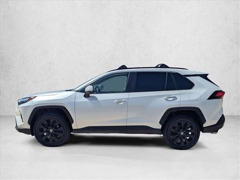 Used 2022 Toyota RAV4 Limited w/ Limited Grade Weather Package AWD/4WD image 9