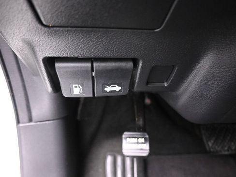 Used 2018 Nissan Murano SL AWD/4WD image 28