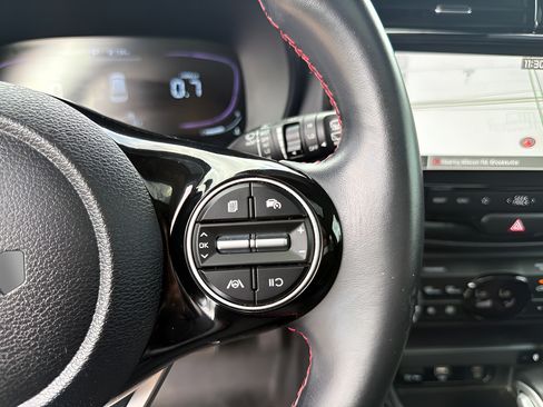 Used 2023 Kia Soul GT-Line FWD image 32