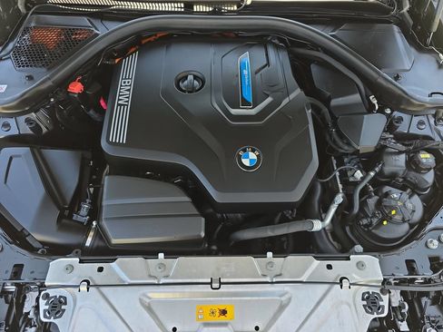 Used 2021 BMW 330e w/ Convenience Package RWD image 34