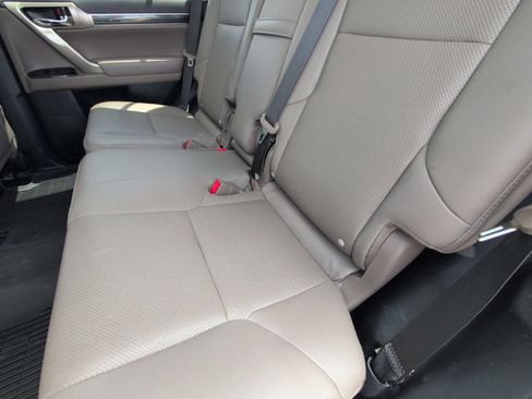 Used 2021 Lexus GX 460 Premium w/ Premium Package AWD/4WD image 29