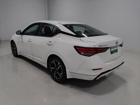 Used 2024 Nissan Sentra SV image 5