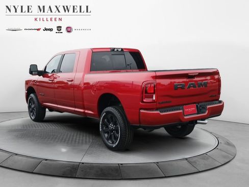 New 2026 RAM 2500 Laramie AWD/4WD image 14