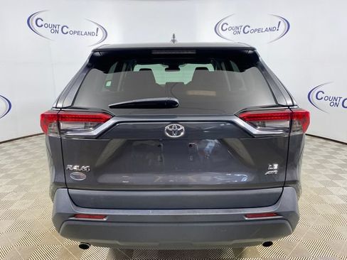 Certified 2023 Toyota RAV4 LE AWD/4WD image 5