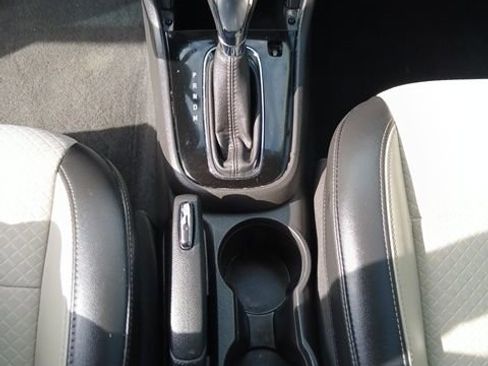 Used 2019 Buick Encore Sport Touring w/ Safety Package image 19