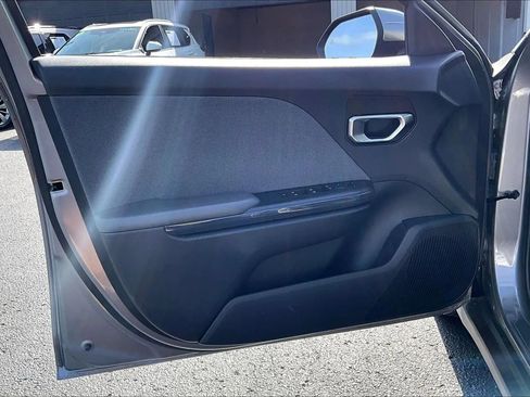 Used 2025 Kia K4 EX FWD image 17
