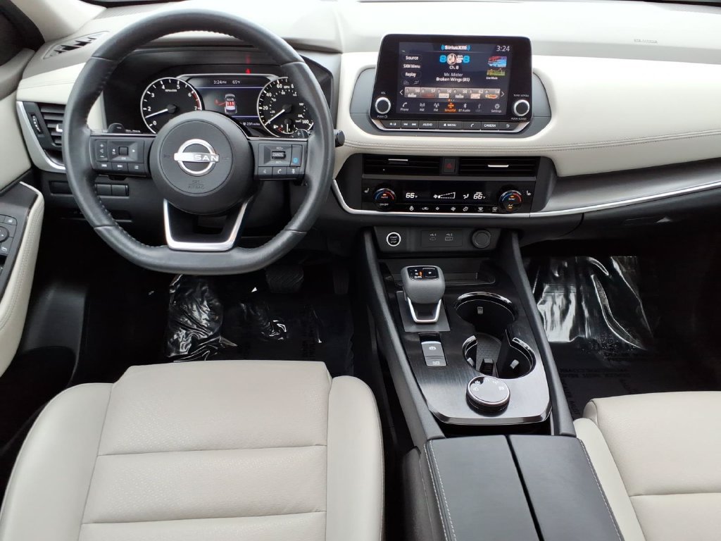 Certified 2023 Nissan Rogue SV w/ SV Premium B Package AWD/4WD image 15