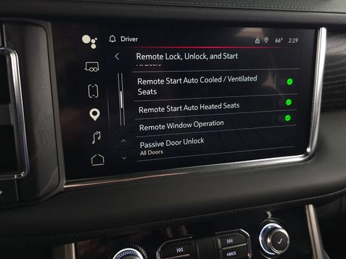 Used 2024 GMC Yukon Denali AWD/4WD image 28