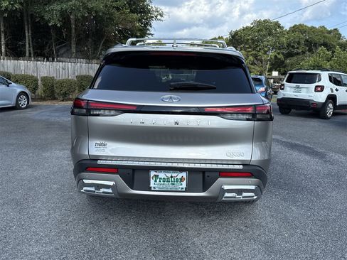 Used 2022 INFINITI QX60 Sensory w/ Vision Package image 4