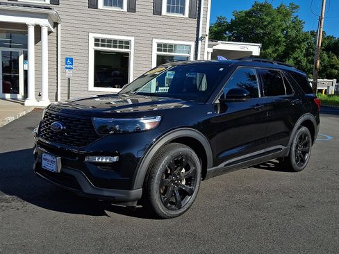 Certified 2023 Ford Explorer ST-Line w/ Class IV Trailer Tow Package AWD/4WD image 1