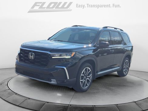 Used 2023 Honda Pilot Elite image 4