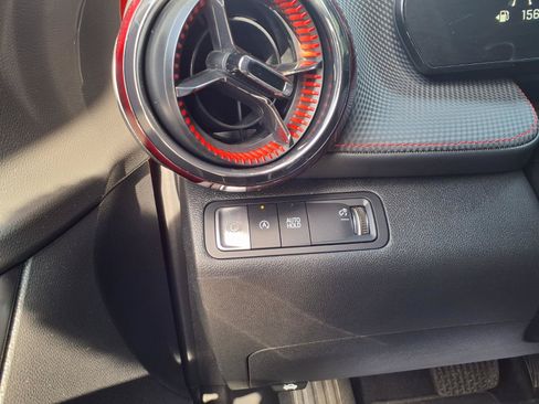 Used 2025 Chevrolet Equinox RS FWD image 12