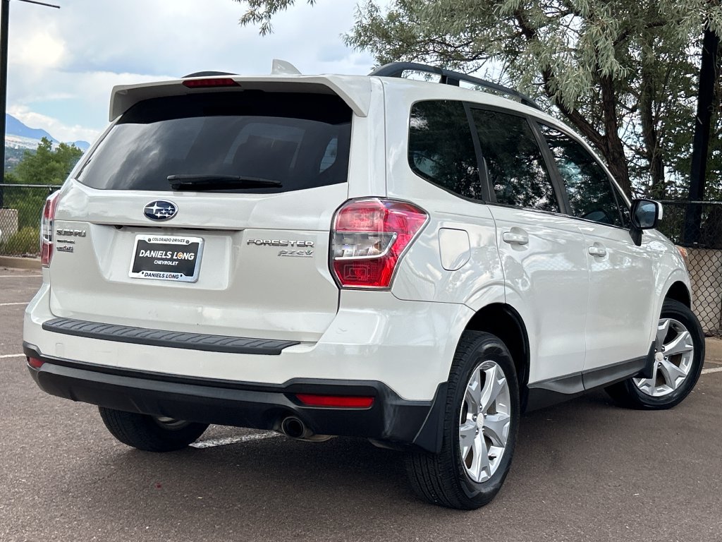 Used 2016 Subaru Forester 2.5i Limited w/ Protection Package #2 AWD/4WD image 2