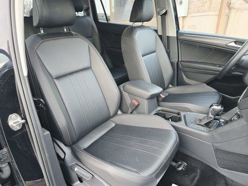 Used 2024 Volkswagen Tiguan Wolfsburg Edition image 17