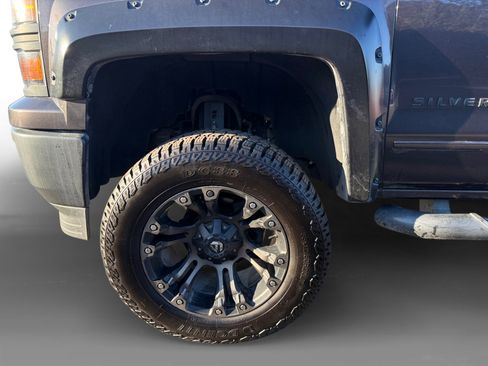 Used 2015 Chevrolet Silverado 1500 LT w/ LT Convenience Package image 9