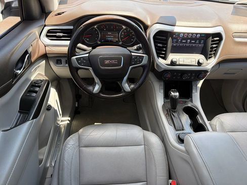 Used 2019 GMC Acadia SLT FWD image 22