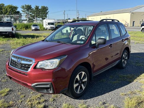 Used 2018 Subaru Forester 2.5i w/ Alloy Wheel Package AWD/4WD image 4
