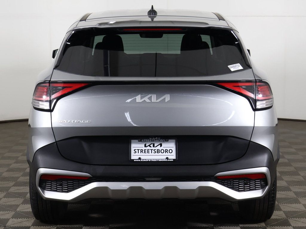 Used 2024 Kia Sportage LX FWD image 10