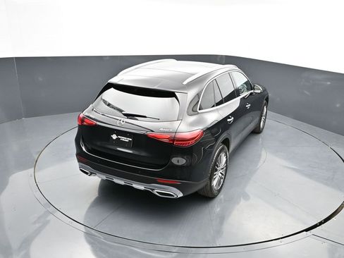 Used 2026 Mercedes-Benz GLC 300 4MATIC image 36