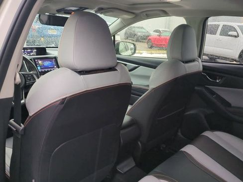 Used 2023 Subaru Crosstrek 2.5i Limited w/ Moonroof Package image 17