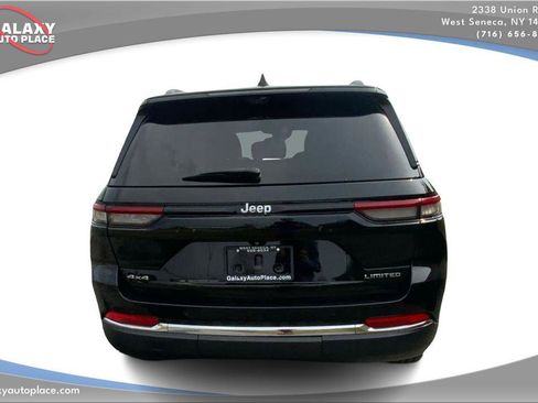 Used 2023 Jeep Grand Cherokee Limited w/ Luxury Tech Group II AWD/4WD image 6