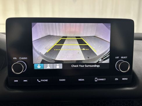 Used 2023 Honda HR-V LX image 17