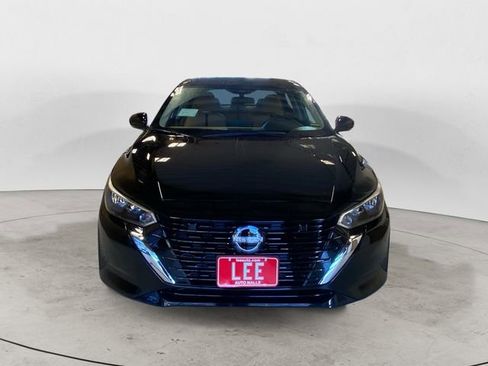 New 2025 Nissan Sentra SV w/ SV Premium Package image 9