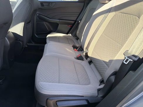 Certified 2022 Ford Escape SE image 21