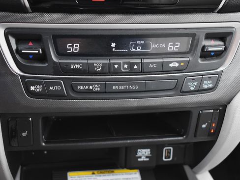 Used 2023 Honda Ridgeline RTL-E image 11