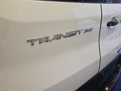 Used 2024 Ford Transit 350 XLT image 30