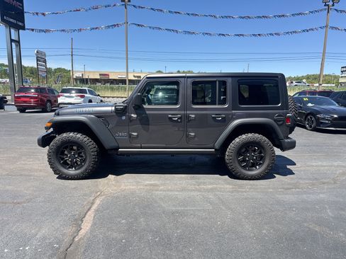 Used 2025 Jeep Wrangler Unlimited Sport S 4xe AWD/4WD image 7