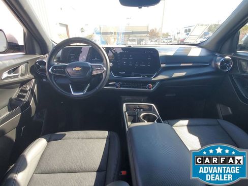 Used 2025 Chevrolet Equinox LT w/ Convenience Package II image 25