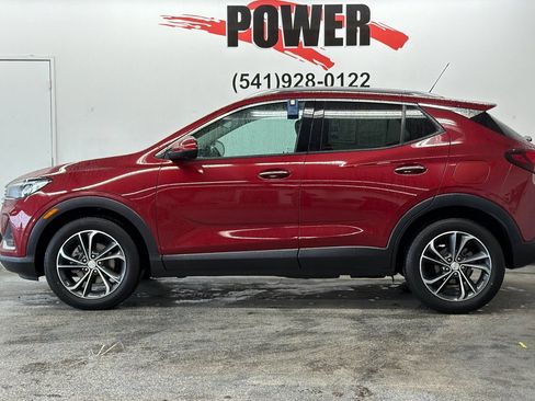 Used 2021 Buick Encore GX Essence w/ Advanced Technology Package FWD image 7