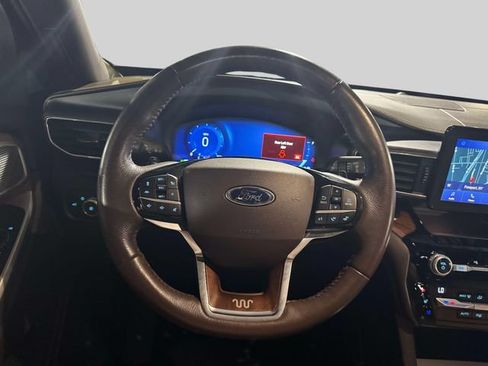 Used 2021 Ford Explorer King Ranch RWD image 19