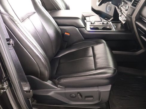 Used 2021 Ford Expedition XLT AWD/4WD image 15