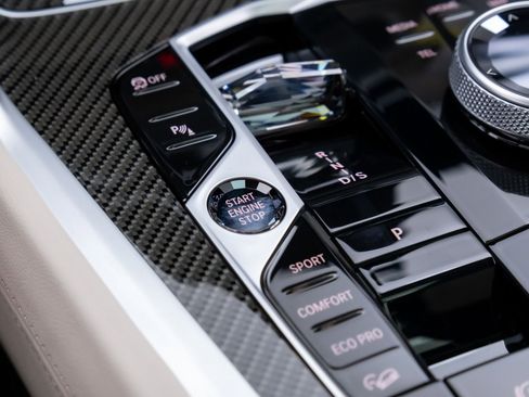 New 2026 BMW X6 M60i w/ Executive Package image 22