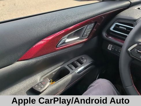 New 2026 Chevrolet Traverse RS w/ LPO, Floor Liner Package image 11