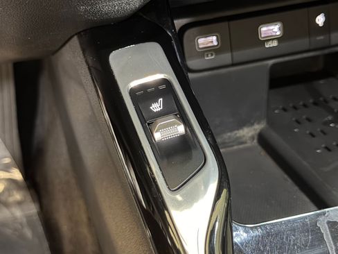 Used 2023 Kia Sorento SX FWD image 30